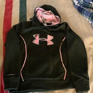 Under Armor hooded sweatshirt